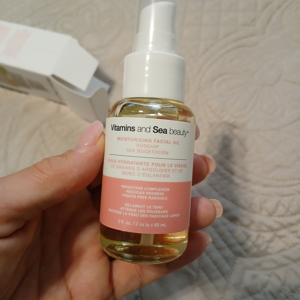 ☀️☀️Moisturizing Facial Oil - Pink and White